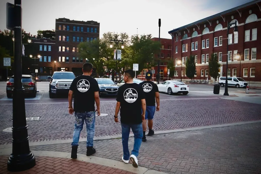 4 The People Barber Lounge — Barber shop in Wichita
